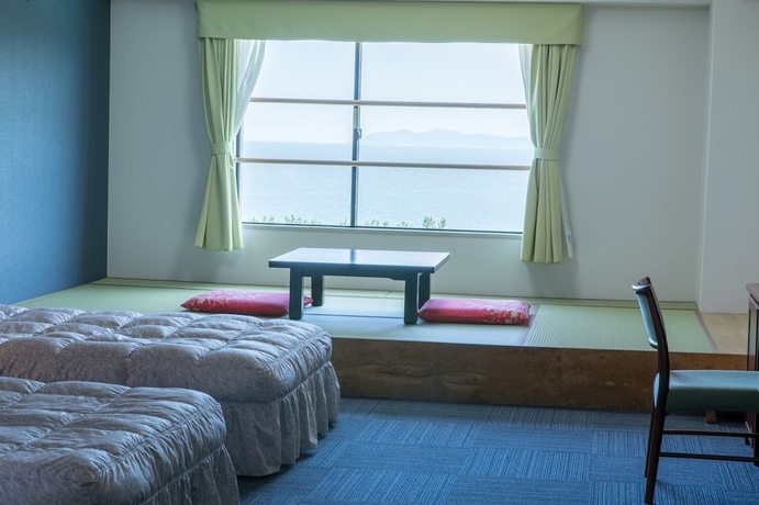 Imagen de la habitación del Hotel Mercure Saga Karatsu Resort. Foto 3