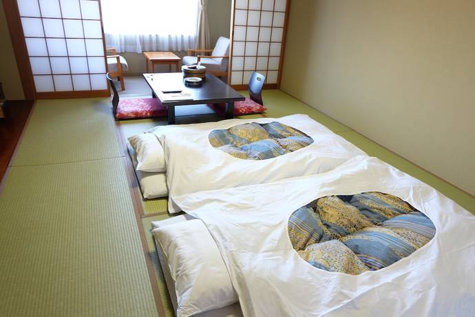 Imagen de la habitación del Hotel Mercure Saga Karatsu Resort. Foto 9