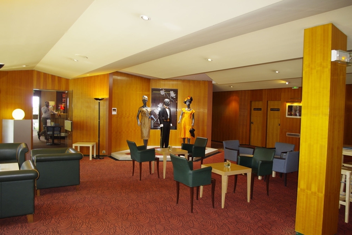 Imagen de los interiores del Hotel Mercure Saint Etienne Parc de l'Europe. Foto 16