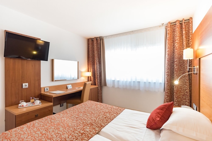 Imagen de la habitación del Hotel Mercure Saint Raphael Centre Plage. Foto 8