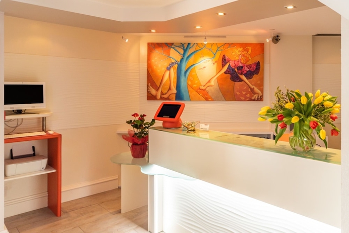 Imagen de los interiores del Hotel Mercure Saint Raphael Centre Plage. Foto 15