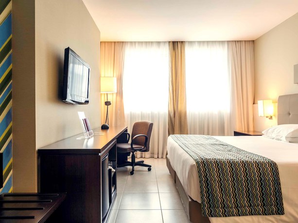 Imagen de la habitación del Hotel Mercure Salvador Pituba. Foto 9