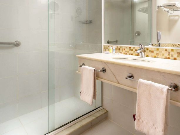 Imagen de la habitación del Hotel Mercure Salvador Rio Vermelho. Foto 8