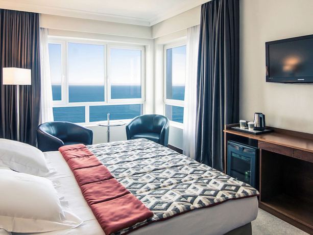 Imagen de la habitación del Hotel Mercure San Sebastián Monte Igueldo. Foto 4