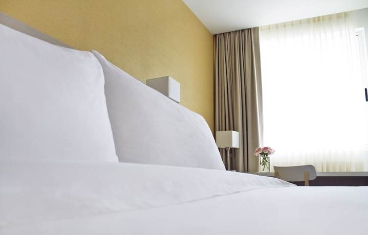 Imagen de la habitación del Hotel Mercure Santa Marta Emile. Foto 8