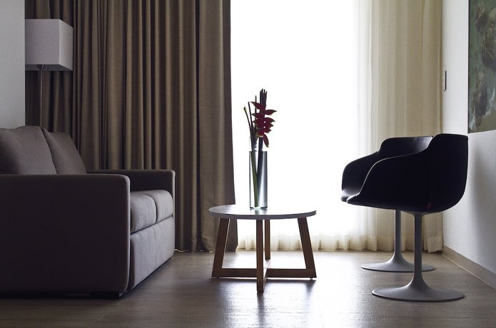 Imagen de la habitación del Hotel Mercure Santa Marta Emile. Foto 9