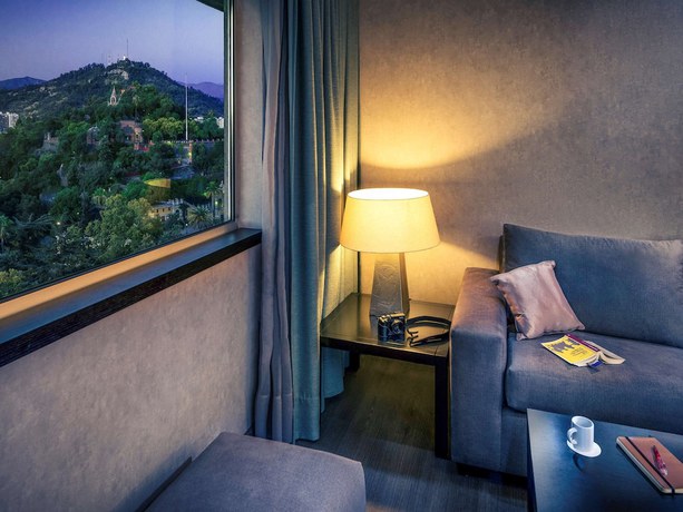 Imagen de la habitación del Hotel Mercure Santiago Centro. Foto 17
