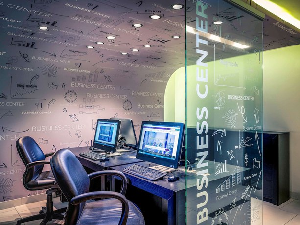 Imagen de la habitación del Hotel Mercure Santiago Centro. Foto 18