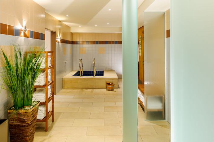 Imagen de la piscina del Hotel Mercure Schweinfurt Maininsel. Foto 19