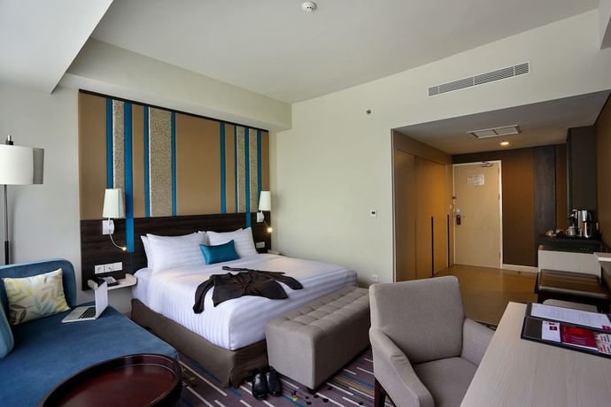 Imagen de la habitación del Hotel Mercure Serpong Alam Sutera. Foto 13