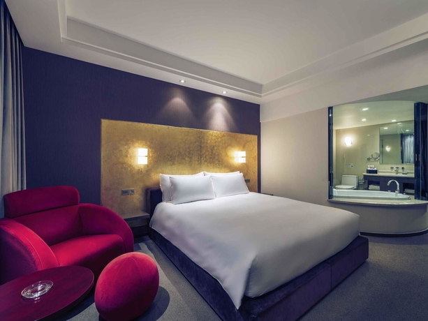 Imagen de la habitación del Hotel Mercure Shanghai Royalton. Foto 12