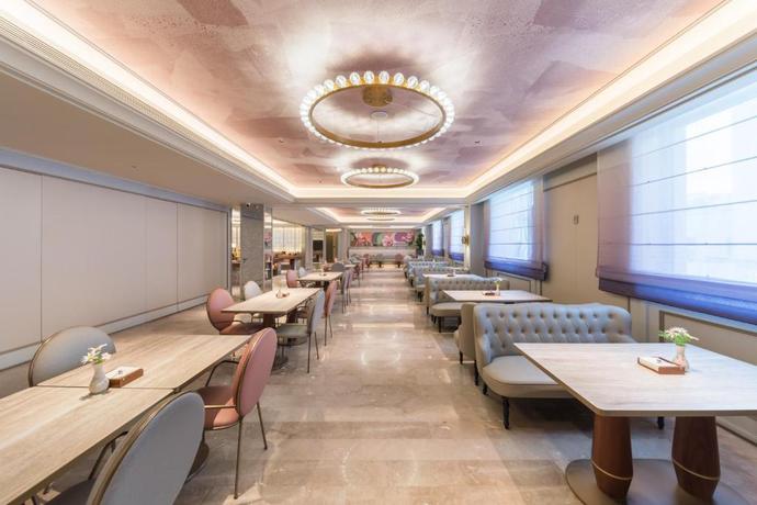 Imagen del bar/restaurante del Hotel Mercure Shanghai Xuhui Caohejing. Foto 4