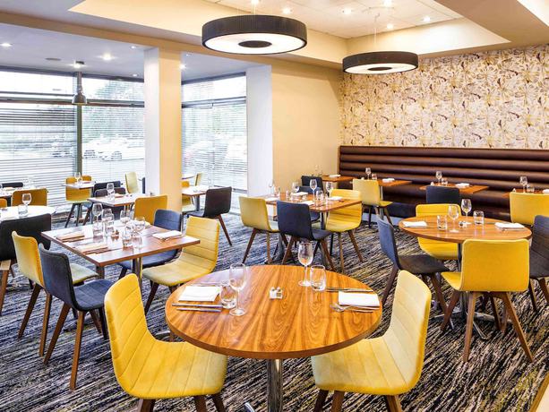 Imagen del bar/restaurante del Hotel Mercure Sheffield Parkway. Foto 8