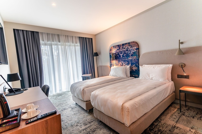 Imagen de la habitación del Hotel Mercure Sibiu Arsenal. Foto 10