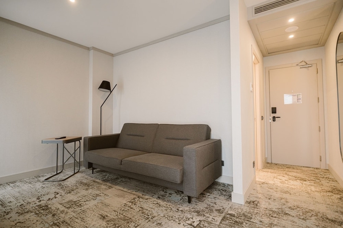 Imagen de la habitación del Hotel Mercure Sibiu Arsenal. Foto 14