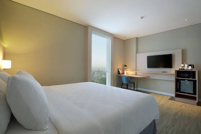 Imagen de la habitación del Hotel Mercure Solo. Foto 3
