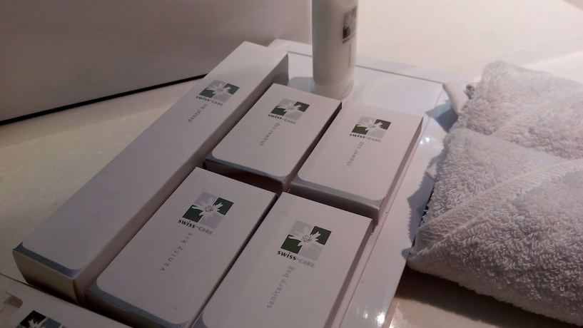 Imagen de la habitación del Hotel Mercure Solo. Foto 13