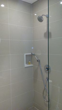 Imagen de la habitación del Hotel Mercure Solo. Foto 16