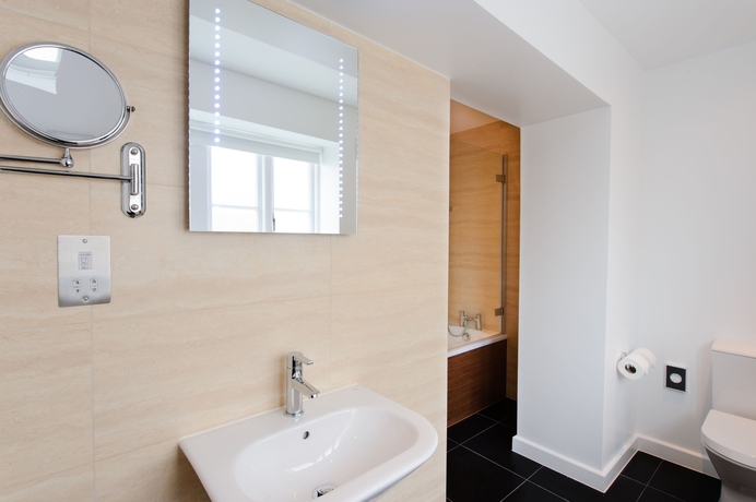 Imagen de la habitación del Hotel Mercure Southampton Centre Dolphin. Foto 6