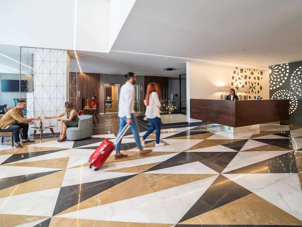 Imagen de los interiores del Hotel Mercure St. Julian's Malta. Foto 20