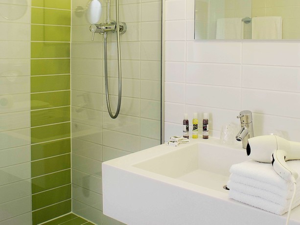 Imagen de la habitación del Hotel Mercure Strasbourg Centre. Foto 8