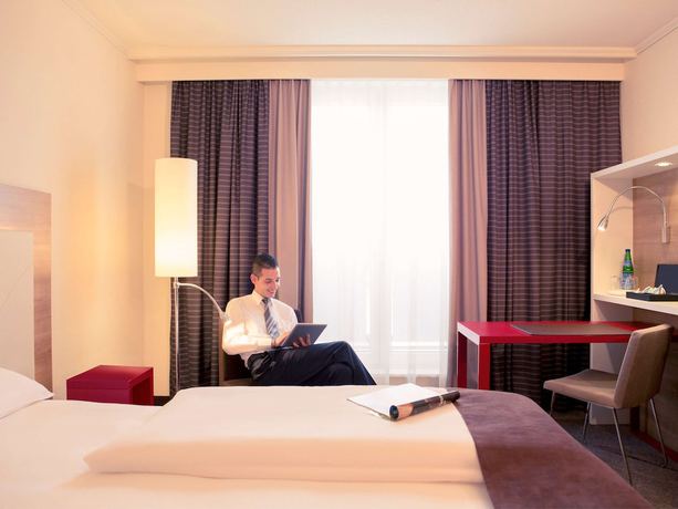 Imagen de la habitación del Hotel Mercure Stuttgart Airport Messe. Foto 6