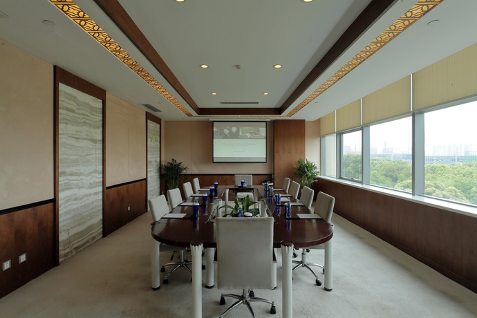 Imagen de los interiores del Hotel Mercure Suzhou Park Hotel & Suites. Foto 15
