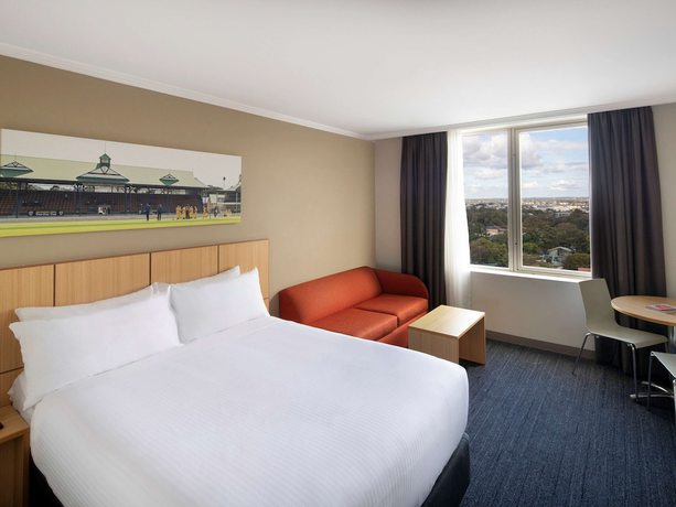 Imagen de la habitación del Hotel Mercure Sydney Bankstown. Foto 7