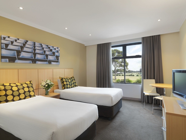Imagen de la habitación del Hotel Mercure Sydney Blacktown. Foto 8