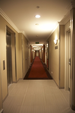 Imagen de los interiores del Hotel Mercure Sydney Blacktown. Foto 14