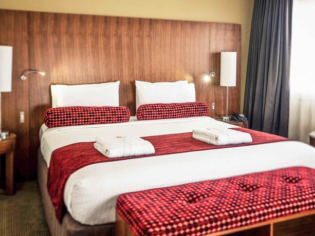 Imagen de la habitación del Hotel Mercure Sydney Liverpool. Foto 8