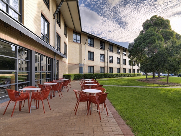 Imagen general del Hotel Mercure Sydney Macquarie Park. Foto 2
