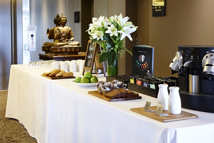 Imagen de los interiores del Hotel Mercure Sydney St Leonards. Foto 15