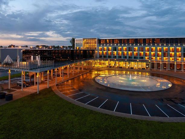 Imagen de los exteriores del Hotel Mercure Tallinn. Foto 18