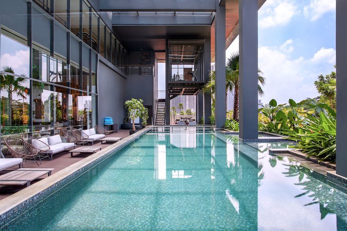 Imagen de la piscina del Hotel Mercure Tangerang BSD City. Foto 20