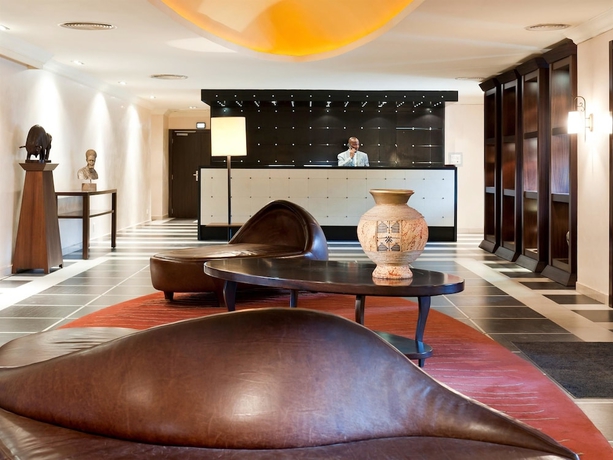 Imagen de los interiores del Hotel Mercure The Moorhouse Ikoyi Lagos. Foto 12