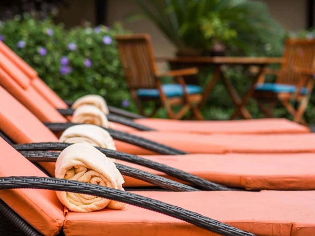 Imagen de la piscina del Hotel Mercure The Moorhouse Ikoyi Lagos. Foto 17