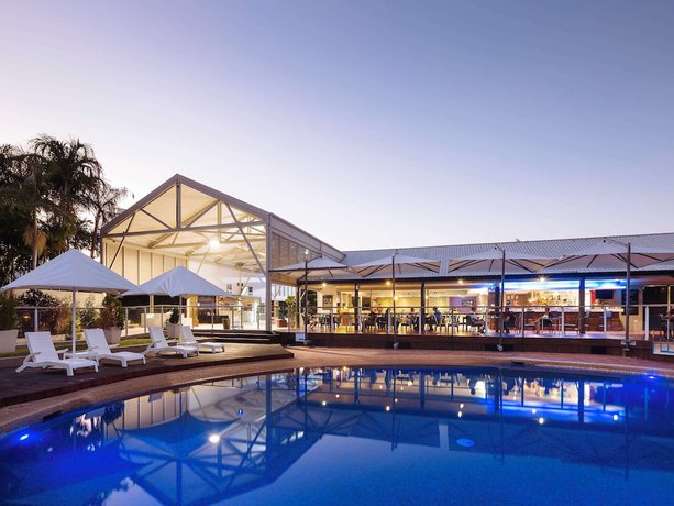 Imagen de la piscina del Hotel Mercure Townsville. Foto 20