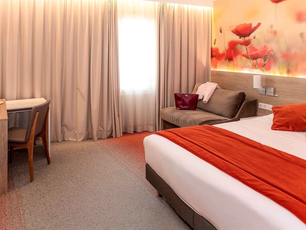 Imagen de la habitación del Hotel Mercure Trouville-sur-mer. Foto 13