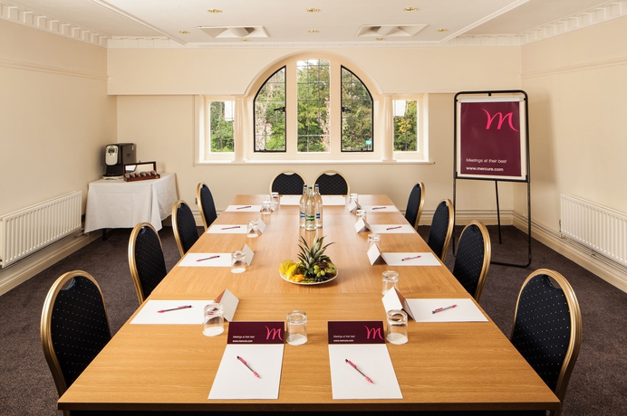 Imagen de los interiores del Hotel Mercure Tunbridge Wells Hotel. Foto 14