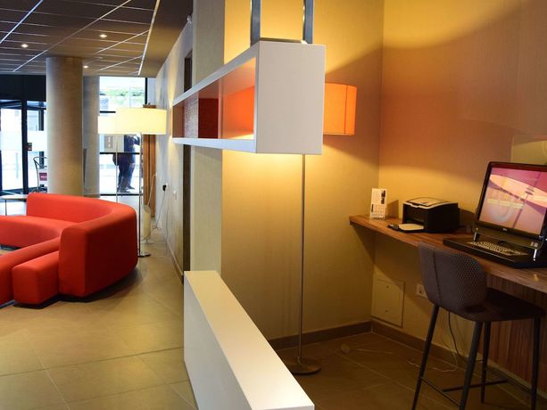 Imagen de los interiores del Hotel Mercure Valenciennes Centre. Foto 19