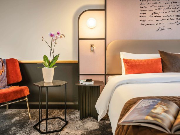 Imagen de la habitación del Hotel Mercure Versailles Paris Ouest. Foto 3