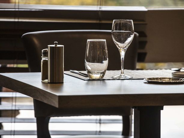 Imagen del bar/restaurante del Hotel Mercure Vichy Thermalia. Foto 4