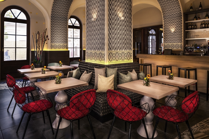 Imagen del bar/restaurante del Hotel Mercure Vienna First. Foto 2