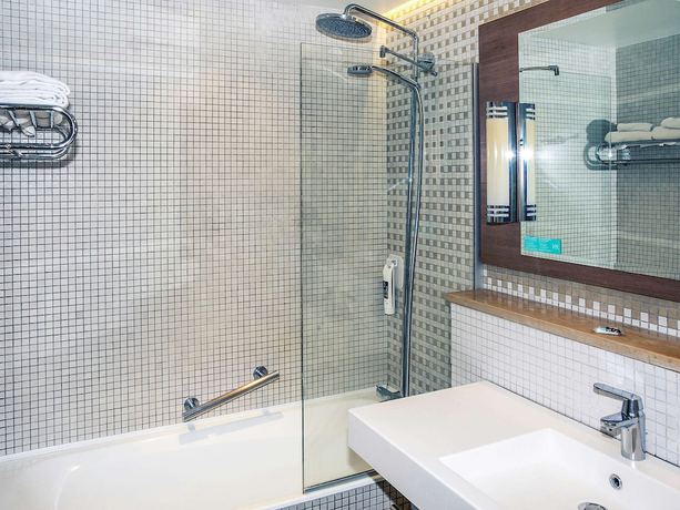 Imagen de la habitación del Hotel Mercure Vienne Sud Chanas. Foto 14