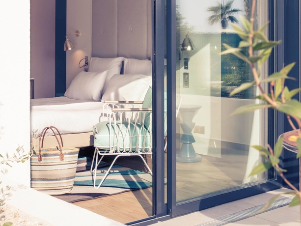 Imagen de la habitación del Hotel Mercure Villeneuve Loubet Plage. Foto 7