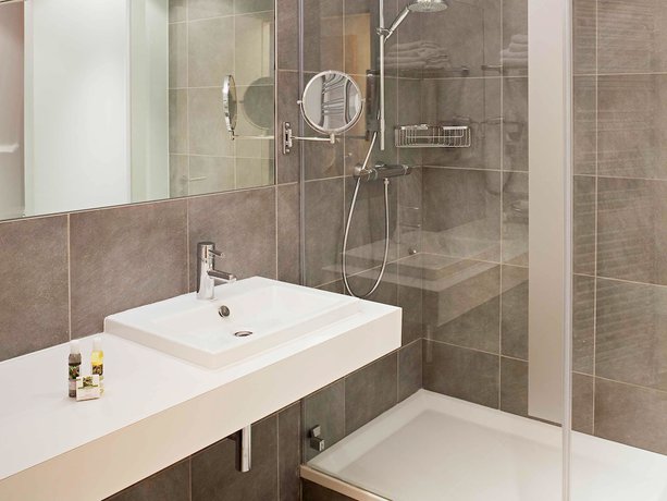 Imagen de la habitación del Hotel Mercure Vittel. Foto 7