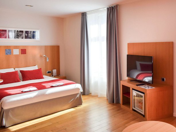 Imagen de la habitación del Hotel Mercure Vittel. Foto 16