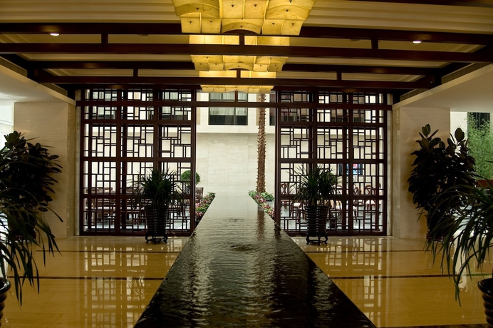 Imagen de los interiores del Hotel Mercure Wanshang Beijing. Foto 16