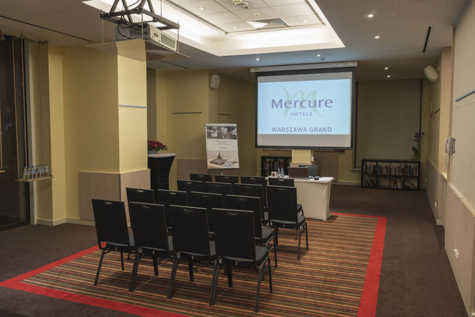 Imagen de los interiores del Hotel Mercure Warszawa Grand. Foto 10